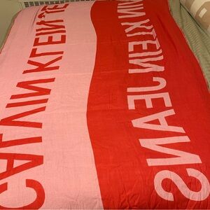 Oversized scarf, NWT blanket for beach, CK JEANS acrylic viscose red white